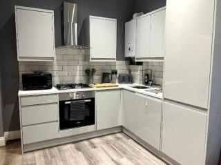 Modern Cotham House by Prescott Apartments - Bristol - 5
