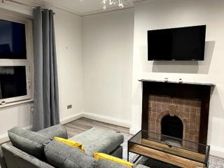 Contemporary Cotham House by Prescott Apartments - Bristol - 6