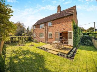 Barn House - - 0