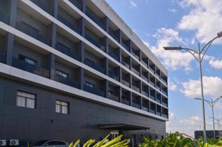 The Andover Hotel - 9