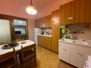 Ampio appartamento vicino all'autodromo - Ample apartment near the racing circuit - 4