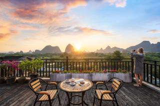 Guilin Village Creek Inn-Free private car pick up station stay 3 nights - Guilin - 1