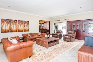 150 Jacaranda Guesthouse - 5
