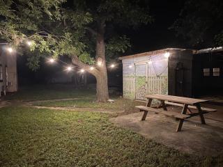 Cozy Cottage with Big Porch - Medina - 8