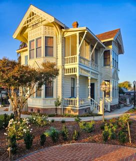The JD Hyde Historic Inn - Visalia - 0