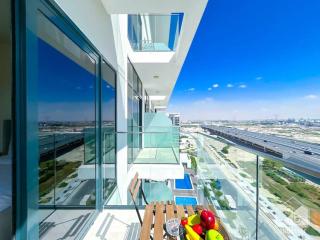 Balcony Studio Haven in Riviera - Dubai - 1