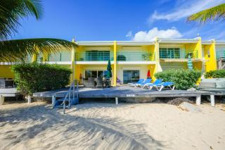 Cocos Bechfront Breeze - Simpson Bay - 9
