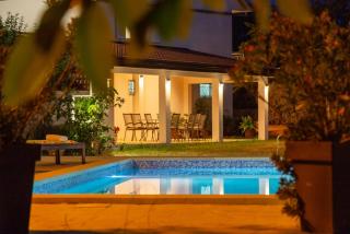 Holiday house Mia with pool - Imotski - 1