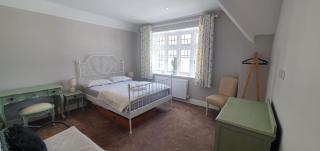 Place to Stay in Thames Ditton - London - 3
