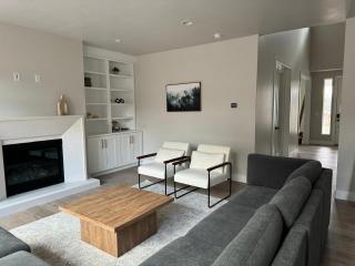 Modern Alpine Escape - 4 BDRM - Heber City - 6