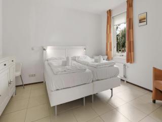 Holiday home on the water with veranda - Simonshaven - 7