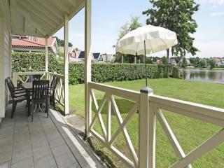 Holiday home on the water with veranda - Simonshaven - 2
