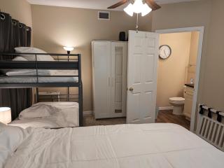 Private Entrance 1 Bd Guest Suite in Cypress Gardens near Legoland - Winter Haven - 5