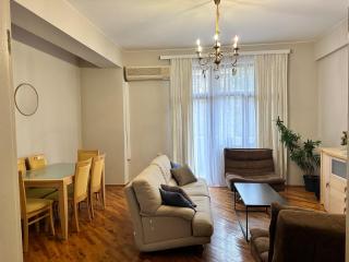 Museum Apartment Formula1 View - 4