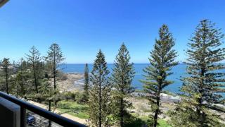 Gazeaway Unit 18 - Caloundra - 9