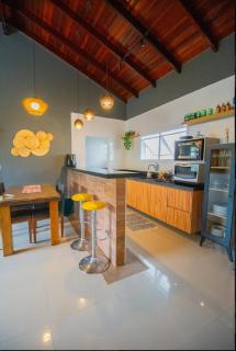 Linda casa em Juquehy a 150 metros da praia!! Casa em condomínio! - São Sebastião - 4