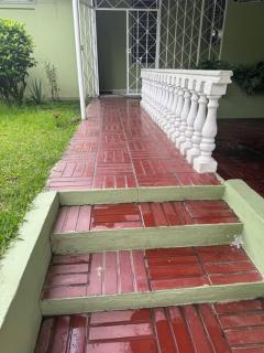 House in San Salvador - 8