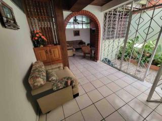 House in San Salvador - 2