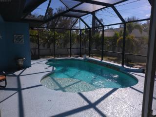 Port Charlotte Palms-Pet friendly, Heated Private Pool and Mini Orchard - Port Charlotte - 4