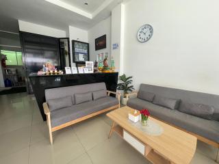 T & C Hotel Patong Beach - Strand Patong - 9