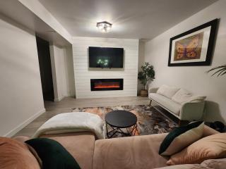 2-bed entire suite 10 mins from all attractions - Calgary - 1