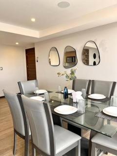 Perfect Apartment for families in zone 10 - - 5