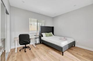 Luxurious 3BR 3BA Retreat in LA - Los Angeles - 9