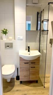 3-Room Apartment, City Center, Netflix & Wifi - Grodzisk Mazowiecki - 3