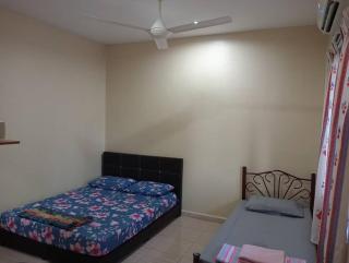 D'Desa Qaseh Chalet - Kampong Pantai Ayer Hitam - 1