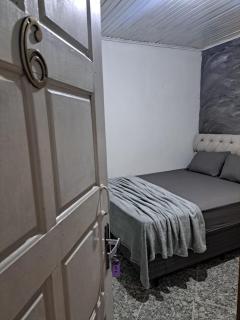 Ap 6 - Suíte Confortável e Aconchegante - Apartamentos Paraíso - 7