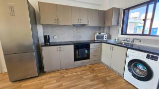 Beachside Hideaway Apartment, 200m to the Havana Beach - Pyla - 4