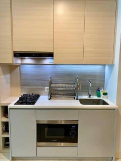 Apt Capitol Suites Senen Studio with Pool - Jakarta - 6