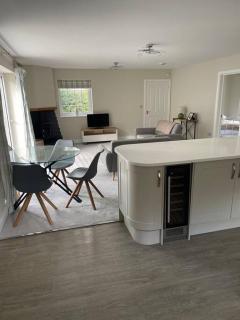 Spacious, Modern Bungalow - Newton Regis - 8