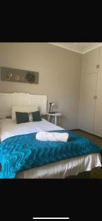 Straebe Stay - Bloemfontein - 8