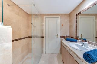 Puerto Banus Charming Apartment - Marbella - 4