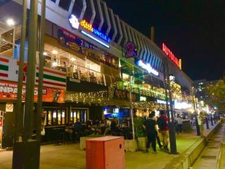 Seaview Seafront Duplex in Town with WiFi & Full Kitchen 83A - 6