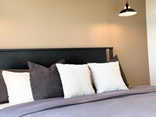 Rustic Vibe in LA Free Parking 10 Min to Cedars - Los Angeles - 3