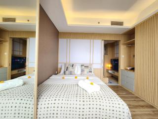 The Smith Apartment - Alam Sutera by Nagisa Bali - Kampungklapa - 4
