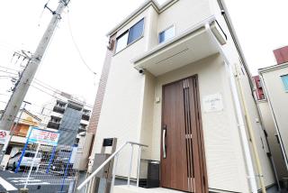NYHotel 2 新宿2階建て3室1バスルーム1シャワー2トイレ - Tokyo - 0