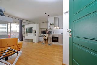 Aki's Flat - 7