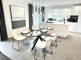 Ferienwohnung Black White - Raubling - 4
