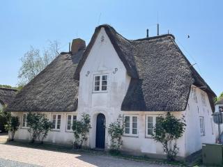 Kapitänshaus von 1712 - neu saniert - Nieblum - 0