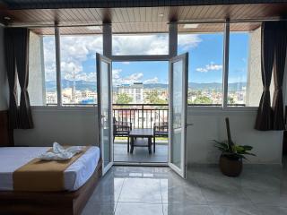 A Mountain view family suite by SS Luxury Comforts - 5