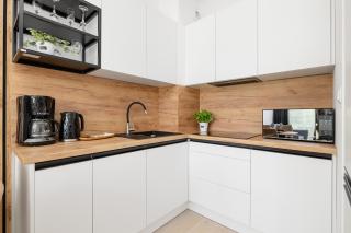 Nadmorski Apartament z Parkingiem by Rent like home - Sianozety - 7