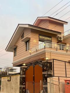 MOUNT RETREAT 4BHK BIG indoor PARTY POOL - Lonavala - 9
