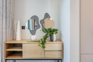 STAY BY LATINEM Luxury 2BR Holiday Home W205 near Burj Khalifa - 2