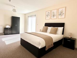 New Luxury flats - Ipswich - 0