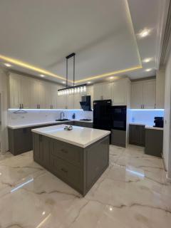 White House 1 - Baku - 8