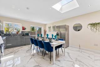 Stylish Wembley Gem - Parking -Sleeps 14 - Londres - 0