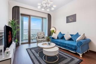 Clse Elegance Redefined Luxury 1 Bedroom Apartment with Premium Facilities - 2